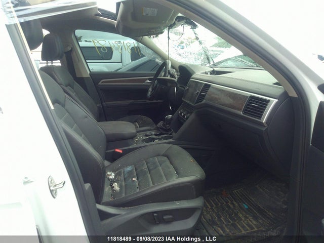 1V2TR2CAXJC547794 Volkswagen ATLAS