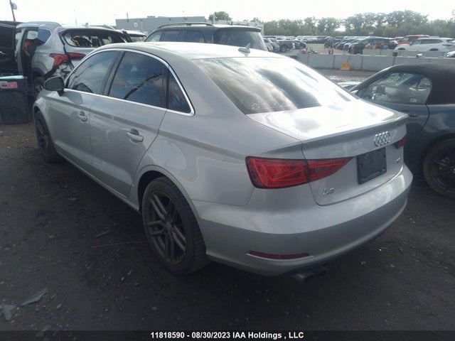 WAUCCRFFXF1022916 Audi A3 1.8t Progressiv