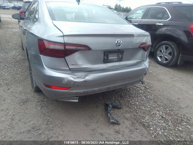 3VWE57BU5MM078323 Volkswagen Jetta Highline