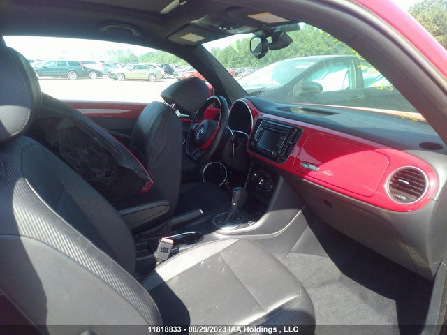 3VWJ07AT3FM647100 Volkswagen Beetle Coupe Trendline/comfortline