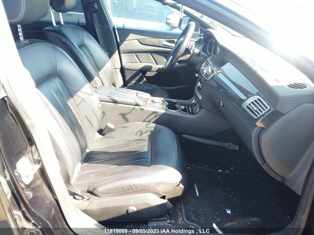WDDLJ9BBXEA130808 Mercedes-Benz Cls-class Cls 550