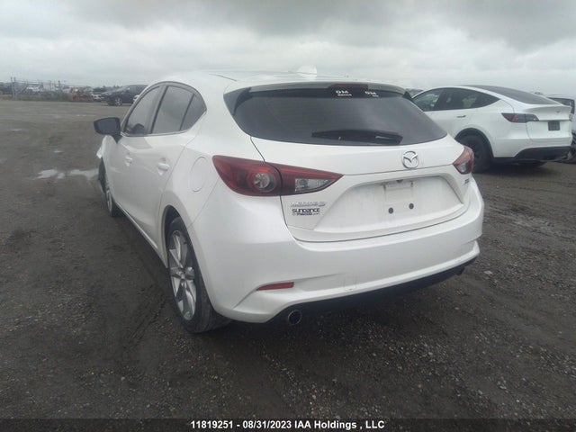 Mazda Mazda3 Gt 2017 JM1BN1M33H1124757 Image 3