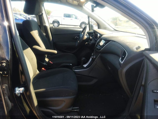 Chevrolet TRAX LS 2019 3GNCJKSB2KL290856 Image 5
