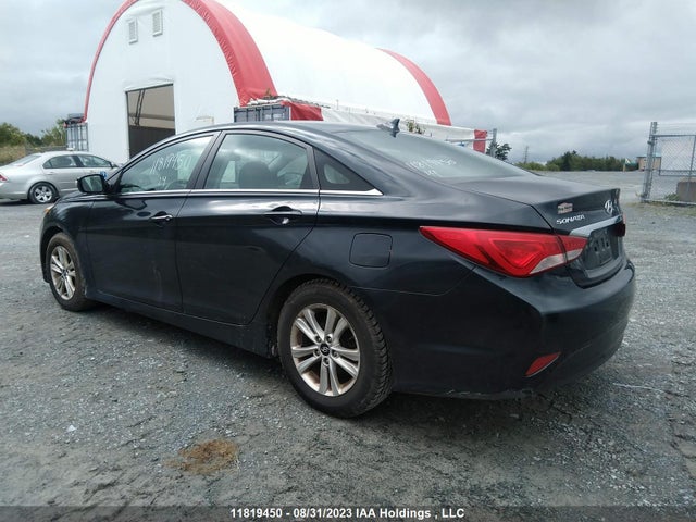 Hyundai SONATA GL 2014 5NPEB4AC7EH943643 Image 3