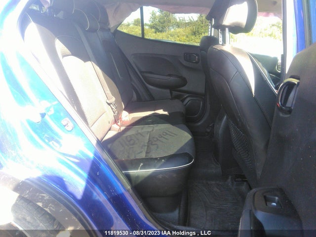 Hyundai Venue Ultimate W/black Interior 2020 KMHRC8A37LU039991 Image 8