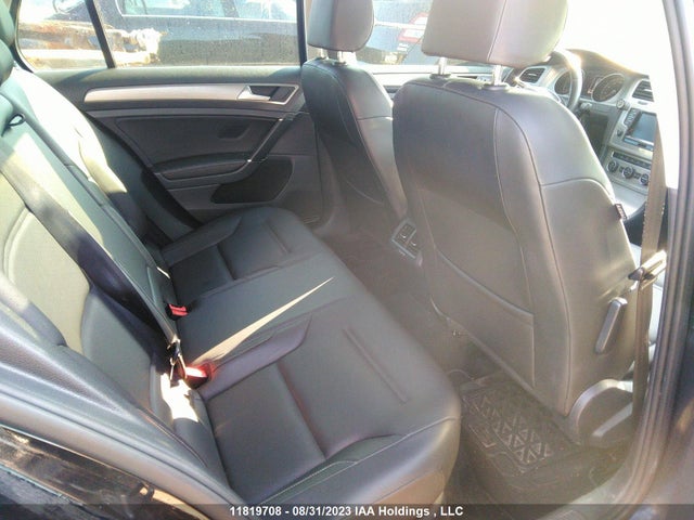 3VW117AU6FM022924 Volkswagen Golf Trendline/highline