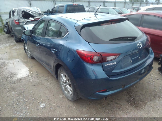 Mazda Mazda3 Sport Gs 2018 3MZBN1L71JM224740 Image 3
