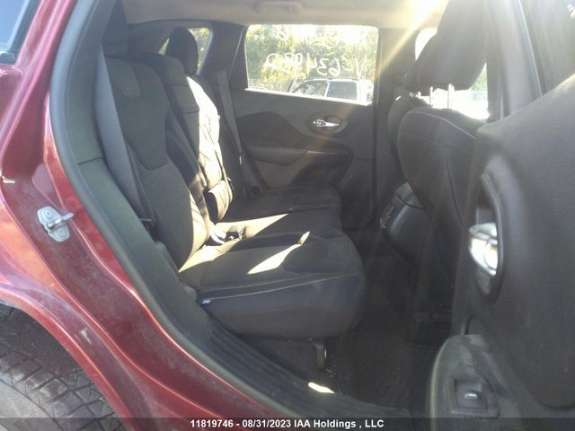 1C4PJMCS9FW634932 Jeep Cherokee North
