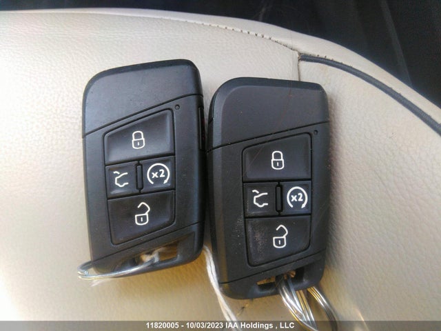 3VV4B7AX7JM155662 Volkswagen Tiguan Highline