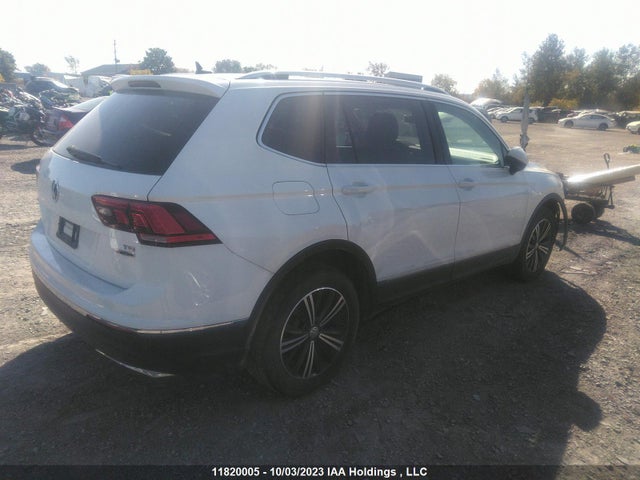 3VV4B7AX7JM155662 Volkswagen Tiguan Highline