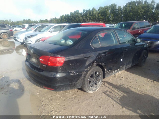 3VWWL7AJ2EM389792 Volkswagen Jetta Sedan Comfortline/highline