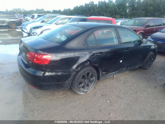 3VWWL7AJ2EM389792 Volkswagen Jetta Sedan Comfortline/highline