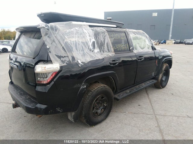 Toyota 4RUNNER 2018 JTEBU5JR8J5499668 Image 4
