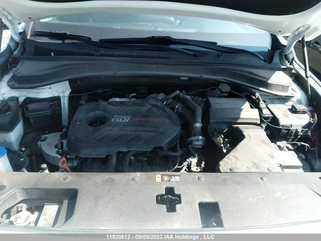 Hyundai Santa Fe Luxury 2019 5NMS3CAA4KH049360 Image 10