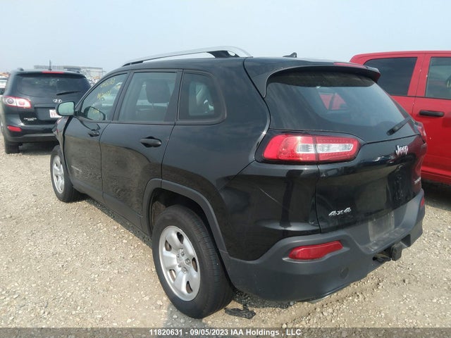 1C4PJMASXFW775589 Jeep Cherokee Sport