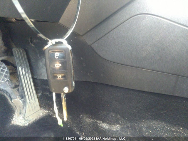 3VWWA7AJ7FM333290 Volkswagen Jetta Sedan Comfortline