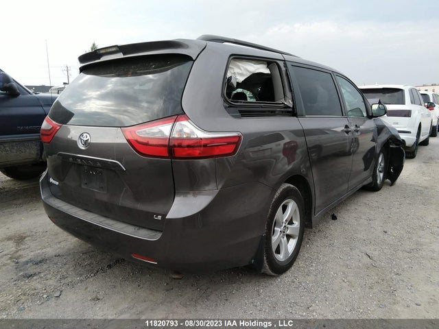 Toyota SIENNA LE 2020 5TDKZ3DC6LS050648 Image 4
