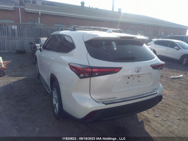 Toyota Highlander Le 2020 5TDBZRBH0LS502806 Image 3
