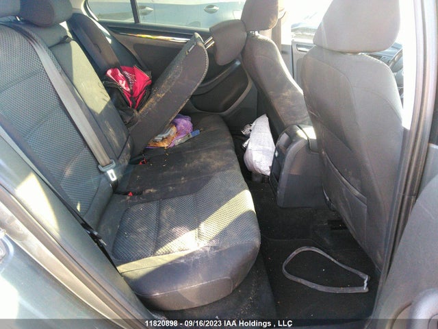 3VWD07AJ7GM412003 Volkswagen 1.8t