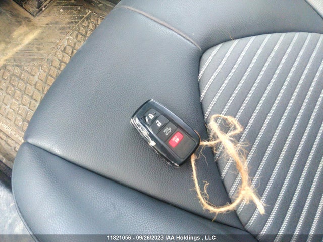 Toyota HIGHLANDER 2023 5TDKDRBH1PS020740 Image 11