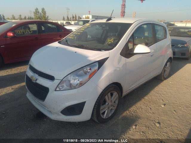 Chevrolet Spark Lt 2015 KL8CD6S97FC707581 Image 2