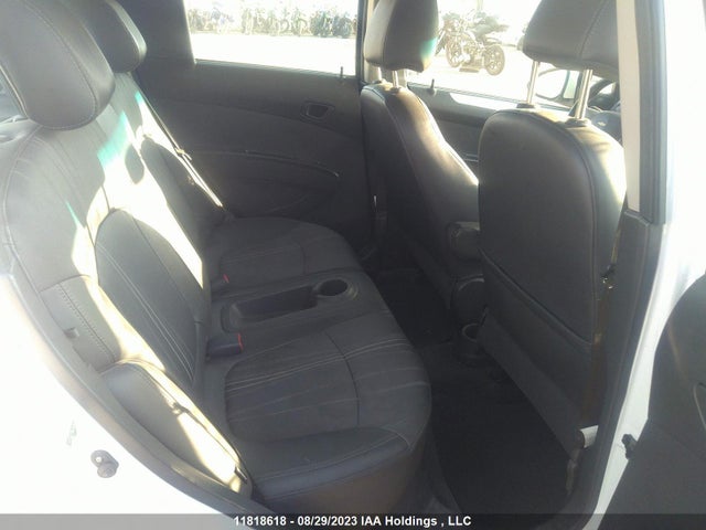 Chevrolet Spark Lt 2015 KL8CD6S97FC707581 Image 8