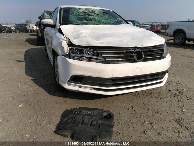 3VWDA7AJ7FM284776 Volkswagen Jetta Sedan Comfortline