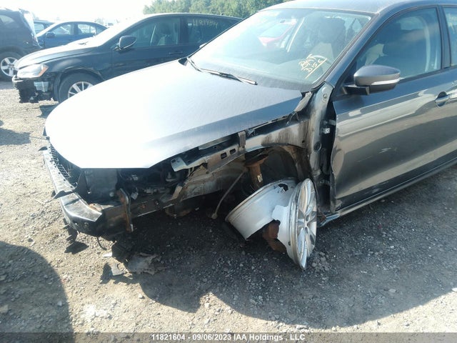 3VW167AJ4GM328254 Volkswagen Jetta Sedan Trendline/trendline+