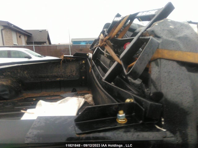 3C6MR5BL8JG295574 RAM 2500 Slt