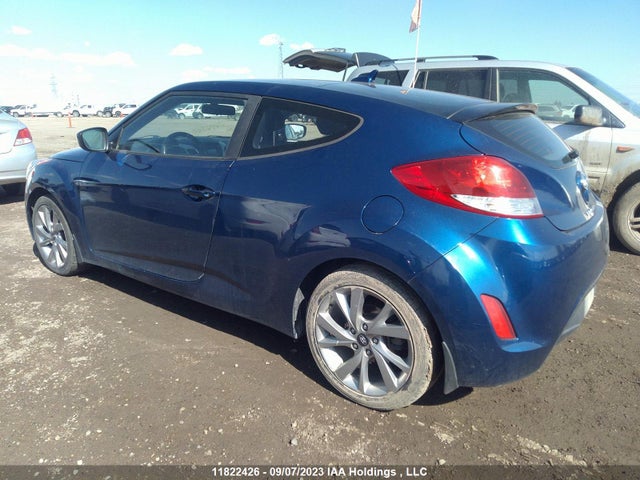 Hyundai VELOSTER 2016 KMHTC6AD7GU294083 Image 3