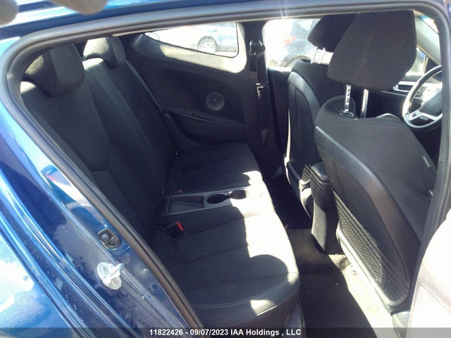 Hyundai VELOSTER 2016 KMHTC6AD7GU294083 Image 8
