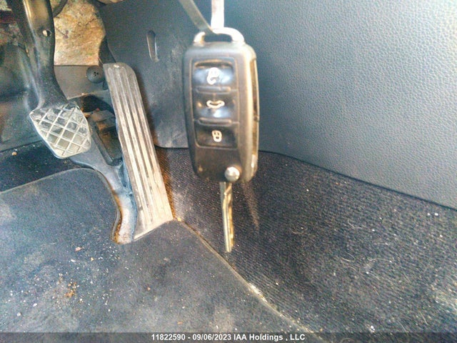 1VWAS7A36EC098065 Volkswagen Passat Trendline