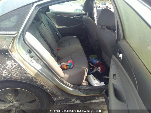 Hyundai Sonata Hybrid Limited 2014 KMHEC4A4XEA115529 Image 8