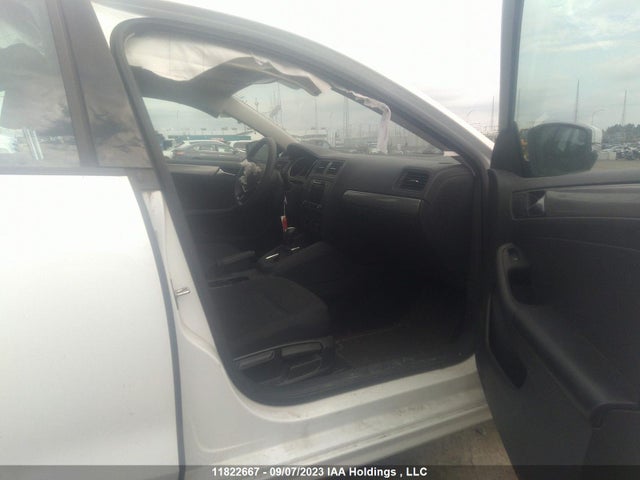 3VW267AJ9GM362842 Volkswagen JETTA