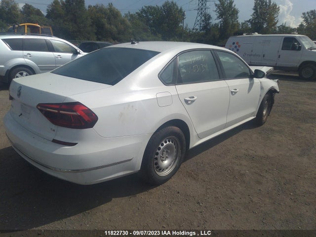Volkswagen Passat Trendline+ 2018 1VWAA7A37JC031391 Image 4