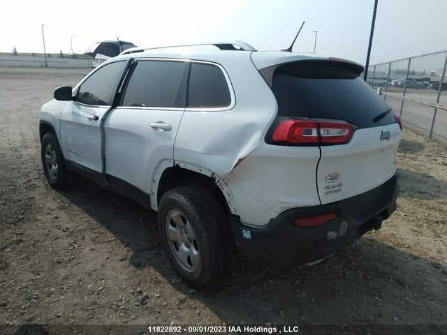 1C4PJMCS5FW640341 Jeep Cherokee North