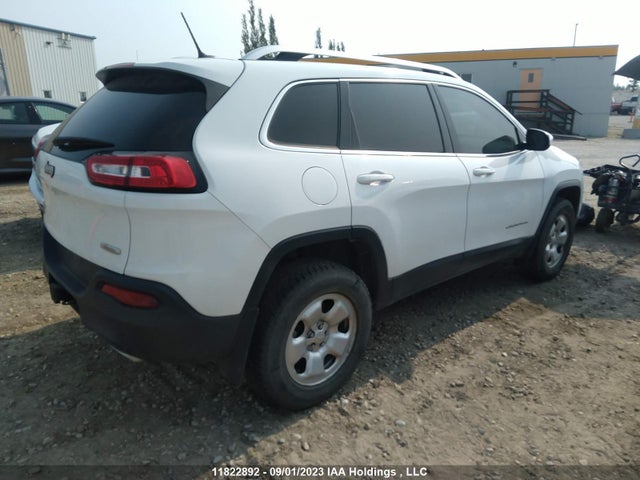 1C4PJMCS5FW640341 Jeep Cherokee North
