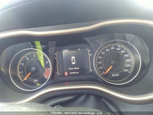 1C4PJMCS5FW640341 Jeep Cherokee North