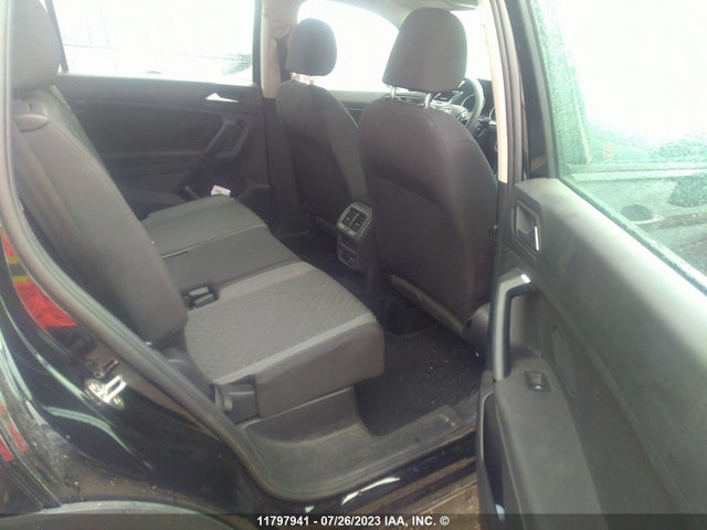 Volkswagen TIGUAN S 2019 3VV0B7AX3KM185273 Image 8