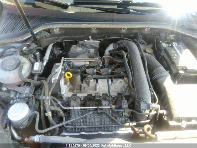 3VWG57AU5MM010839 Volkswagen Golf Comfortline/highline