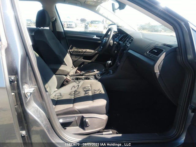 3VWG57AU5MM010839 Volkswagen Golf Comfortline/highline
