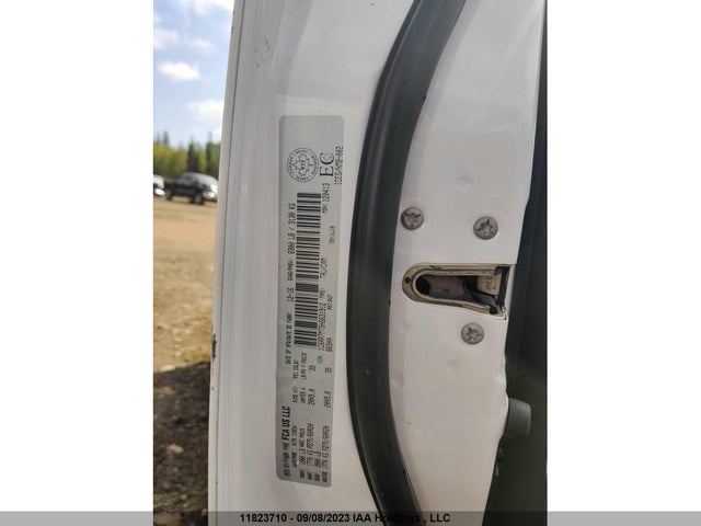 1C6RR7MT5HS631912 RAM 1500 Sport