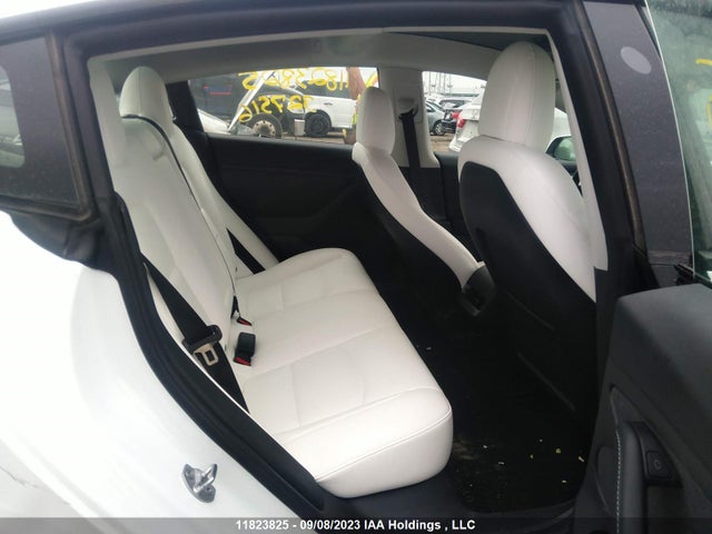 Tesla Model 3 Long Range 2022 5YJ3E1EB3NF327516 Image 8