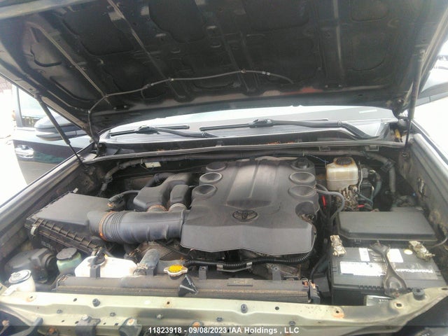 Toyota 4RUNNER SR5 2014 JTEBU5JR9E5153943 Image 10