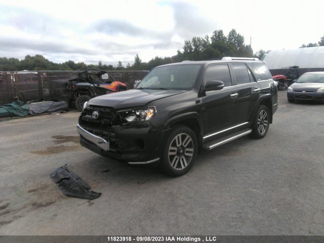 Toyota 4RUNNER SR5 2014 JTEBU5JR9E5153943 Image 2