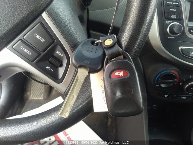 Hyundai ACCENT GL 2016 KMHCT5AE4GU245264 Image 11