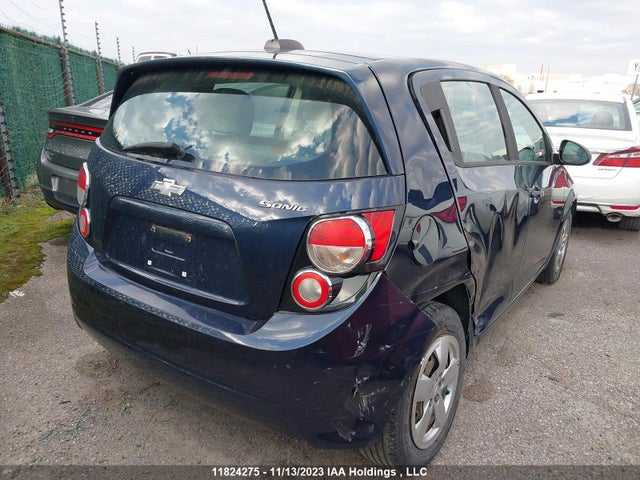 Chevrolet SONIC LS 2015 1G1JA6SH4F4186417 Image 4