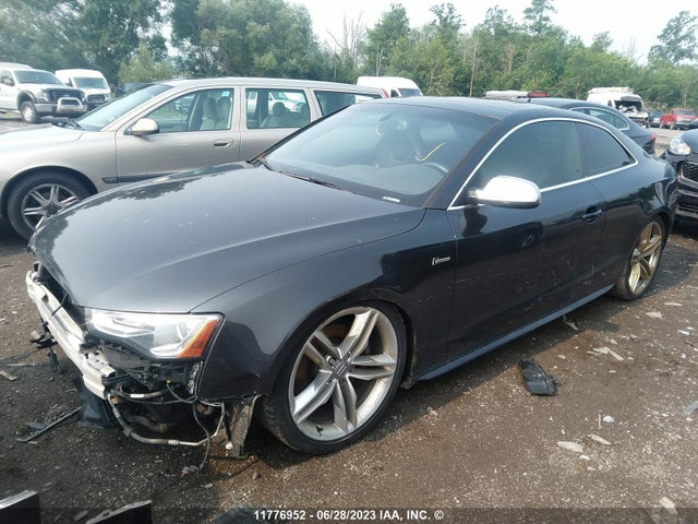 WAULGBFR1EA010156 Audi S5 PREMIUM