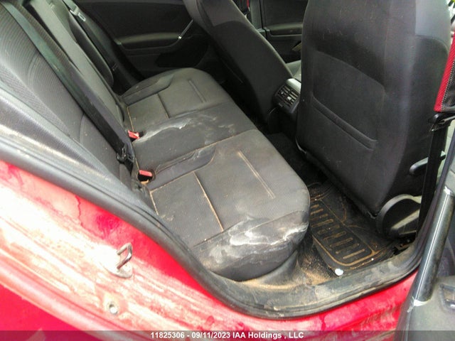 3VWRA7AU2FM101025 Volkswagen Golf Comfortline/highline