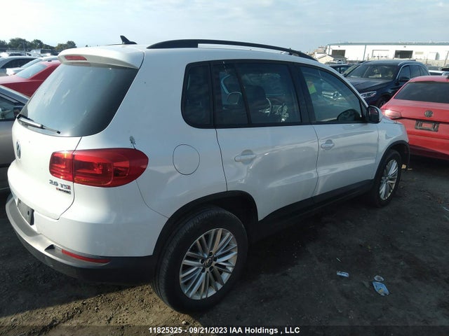WVGJV7AX3GW521727 Volkswagen Tiguan Comfortline/highline